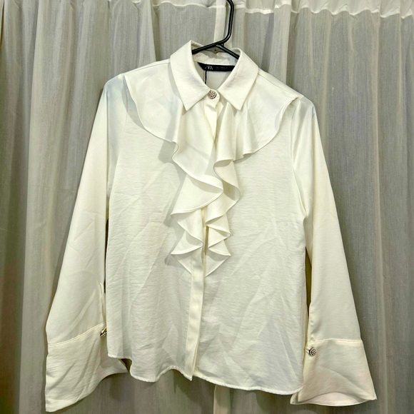 Zara White Ruffled Long Sleeve Blouse - Picture 1 of 3